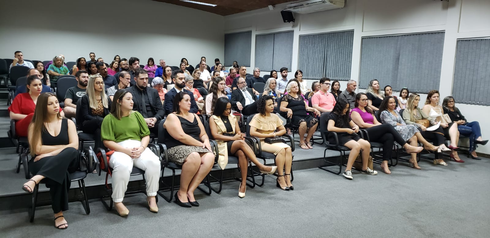 Cerimônia Solene Marca a Entrega das Carteiras de Identidade Profissional  aos Novos Nutricionistas — FIMCA - Centro Universitário Aparicio Carvalho